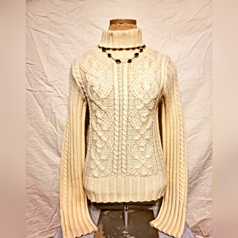 Route 66 / Women's / Size S / Cream Colored Turtleneck Sweater